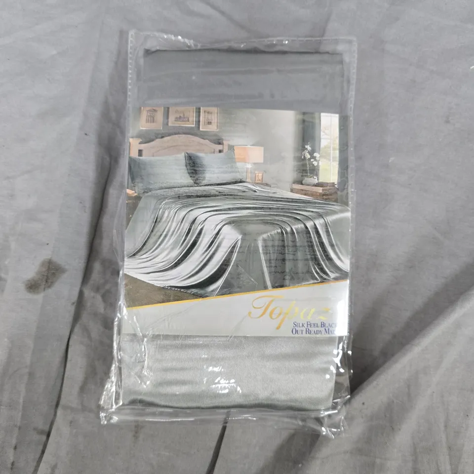 APPROXIMATELY 70 ASSORTED GREY PILLOW CASE PAIRS - COLLECTION ONLY