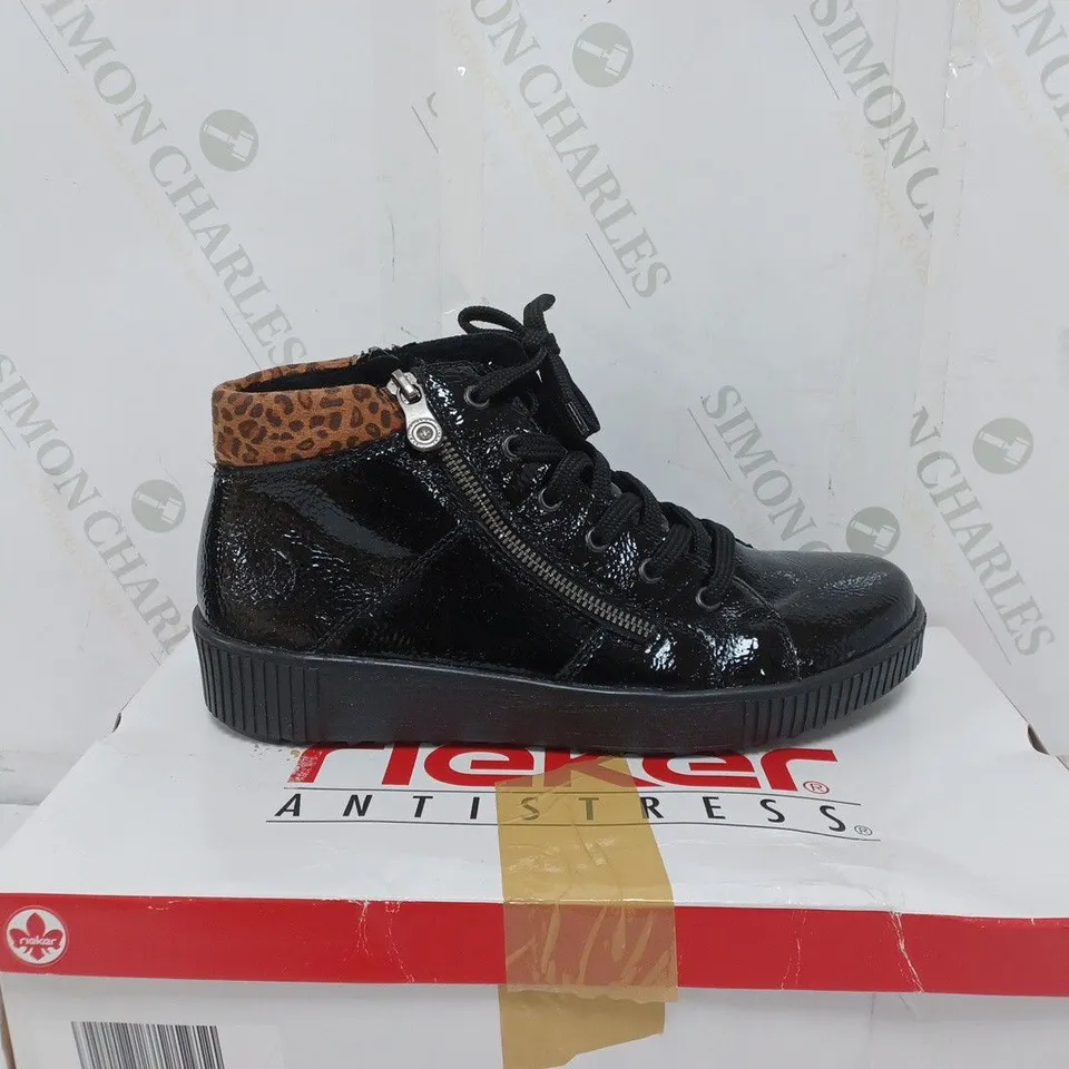 BOXED PAIR OF RIEKER HIGH TOP CUFFED TRAINERS IN BLACK - SIZE 7.5