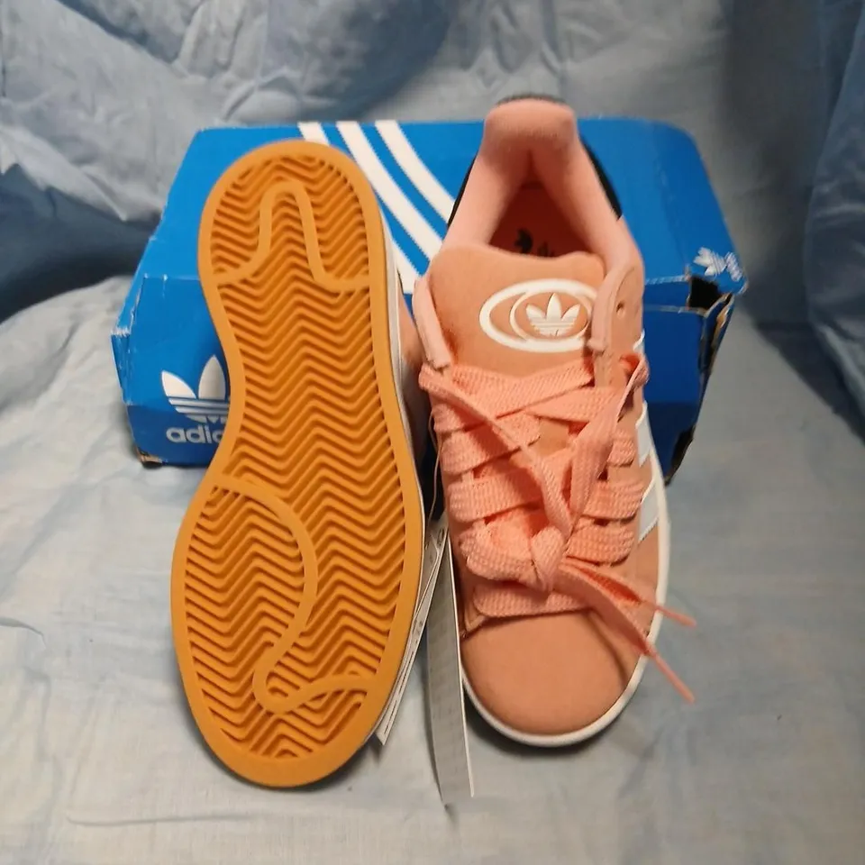 ADIDAS CAMPUS SNEAKERS - PINK SUEDE, UK 3 (US 3.5)
