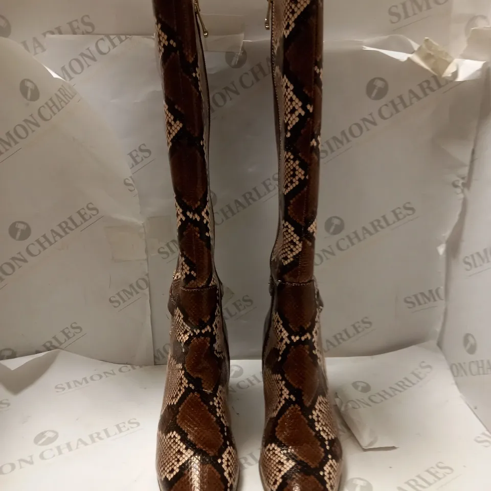 MODA IN PELLE LIZETH BROWN SNAKE KNEE BOOTS - SIZE 5