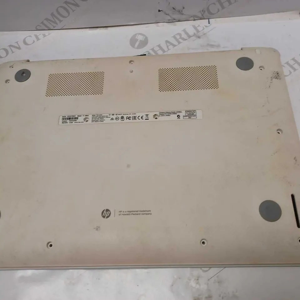 HP CHROMEBOOK 14-Q000SA 