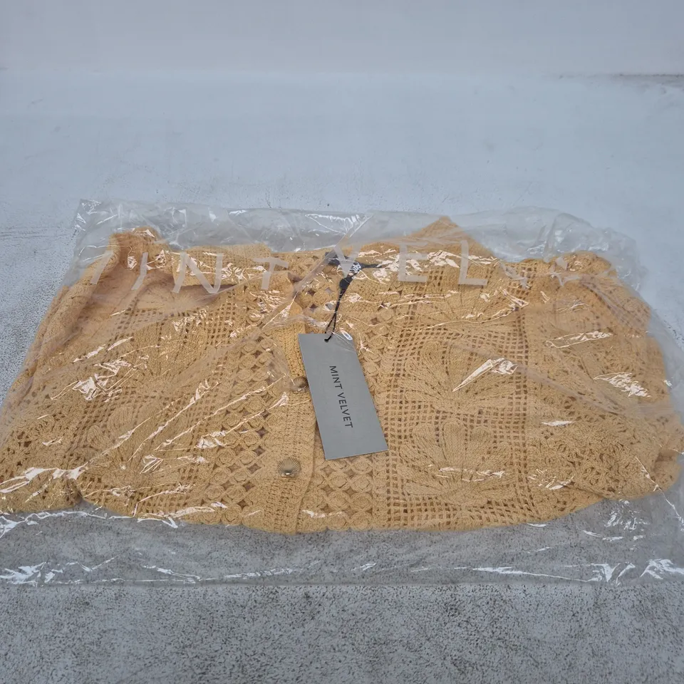 MINT VELVET YELLOW SHELL CROCHET SHIRT – UK SIZE M
