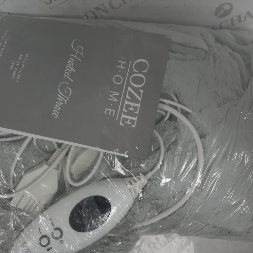 COZEE HOME VELVETSOFT HEATED THROW IN LIGHT GREY