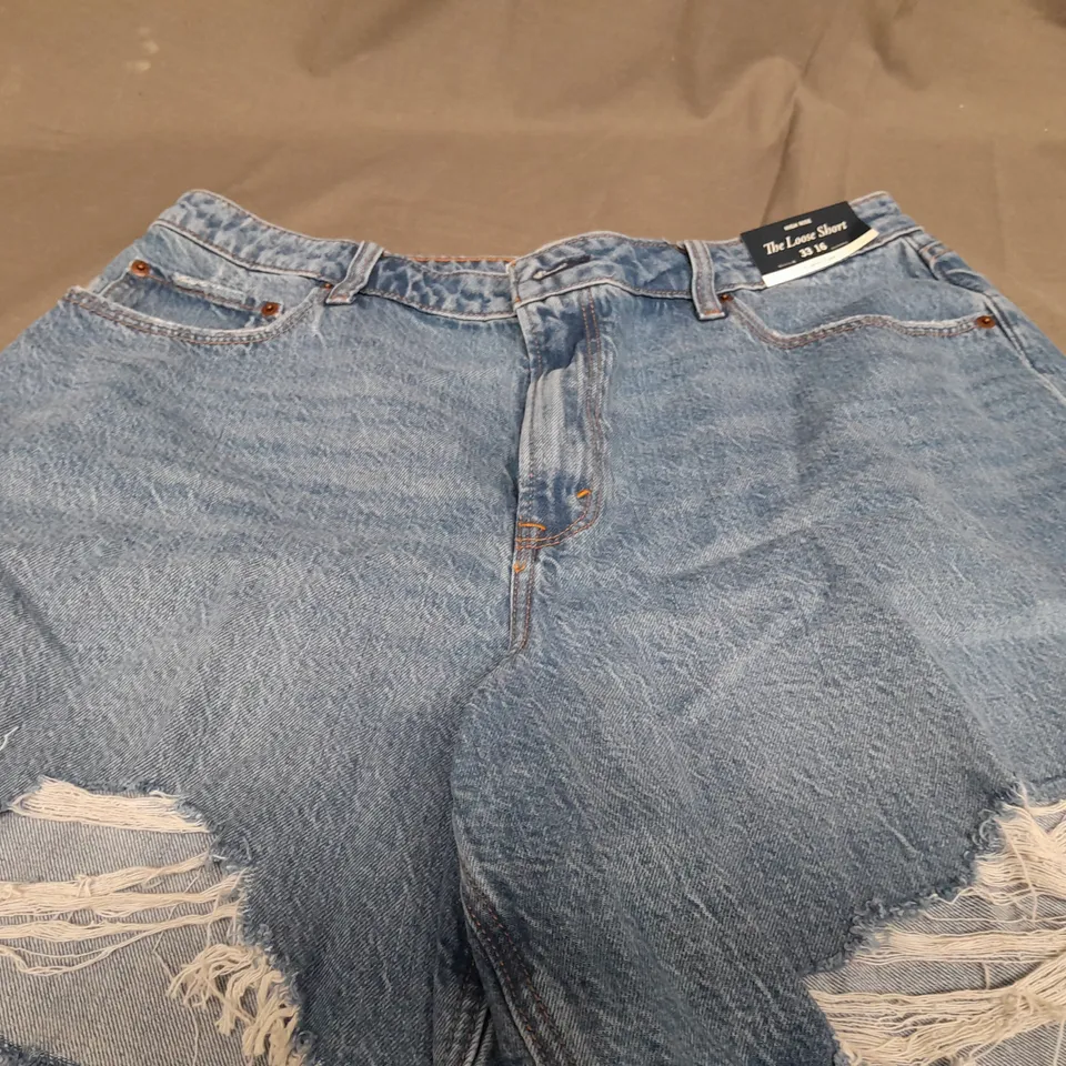 ABERCROMBIE & FITCH HIGH RISE THE LOOSE SHORTS - 33/16