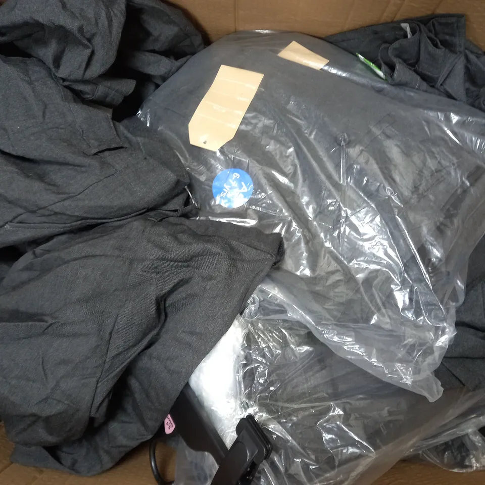 BOX OF APPROX 25 ASSORTED SCHOOL CLOTHING ITEMS IN VARIOUS SIZES TO INCLUDE - F&F BLACK SHORTS 10-11 YEARS , F&F GREY SHORTS 10-11 YEARS ETC