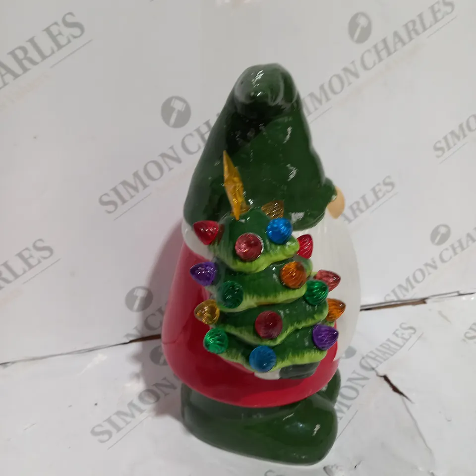 MR CHRISTMAS 10" NOSTALGIC LIGHT UP GNOME