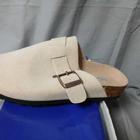 BIRKENSTOCK LX-7 BEIGE SANDALS, EU 37 (UK 4)