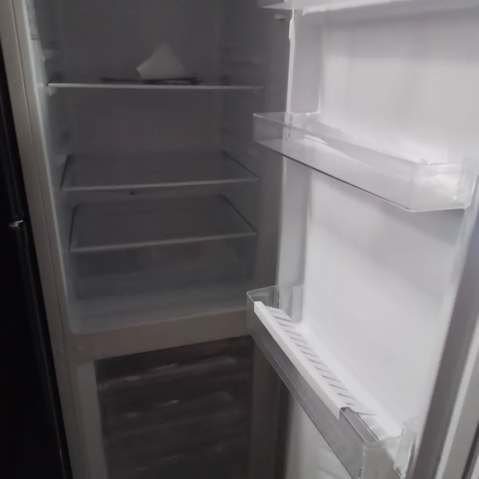 FRIDGEMASTER 70/30 FRIDGE FREEZER IN WHITE 