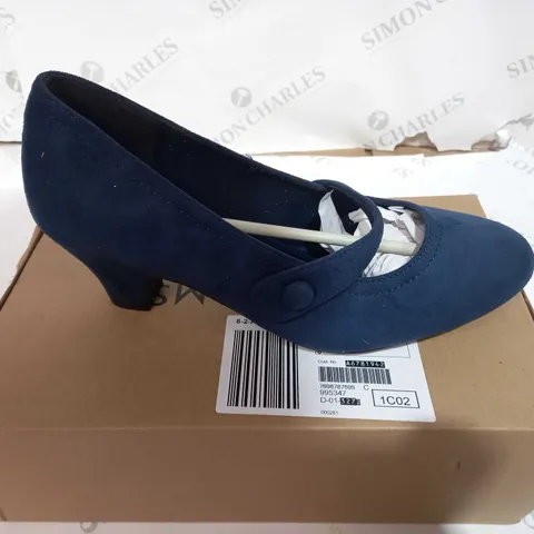 BOXED PAIR OF JD WILLIAMS MARY JANE E FIT SIZE 8 (NAVY)