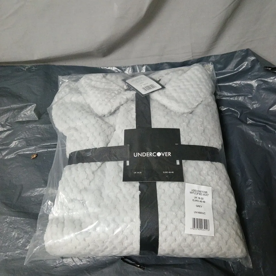 UNDERCOVER LADIES WAFFLE ZIP BED JACKET GREY SIZE 18/20
