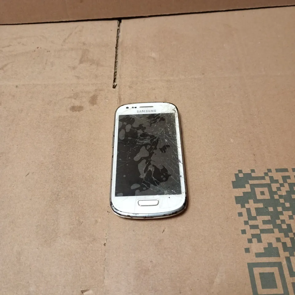SAMSUNG GALAXY S3 PHONE UNBOXED
