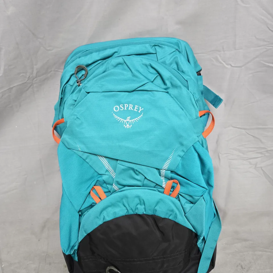 OSPREY BACKPACK – TEAL DAYPACK WITH ORANGE ACCENTS
