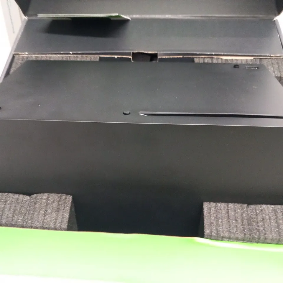 BOXED XBOX SERIES X 1TB GAMES CONSOLE