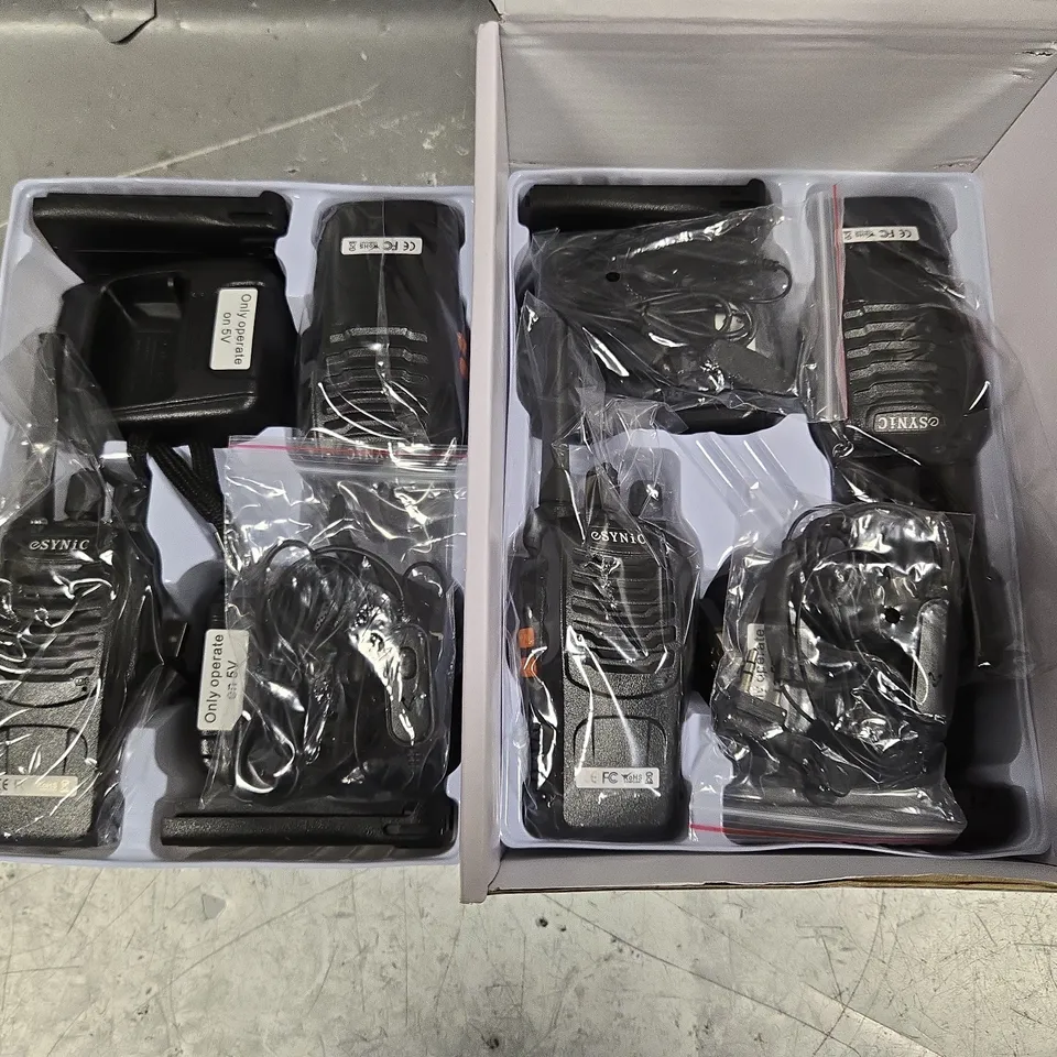 BOXED ESYNIC 4 PIECE WALKIE TALKIE SET 