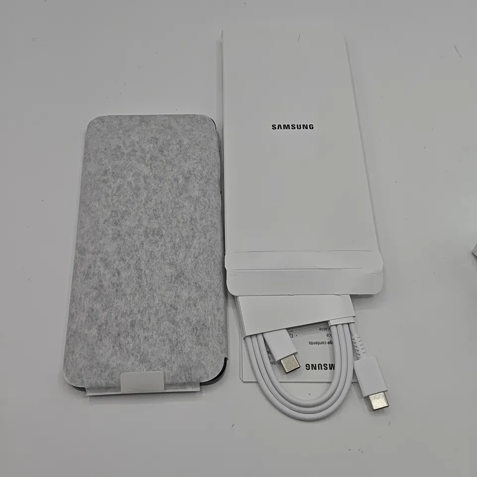 BOXED SAMSUNG GALAXY A17 5G 4/128GB IN BLACK - SM-A176B
