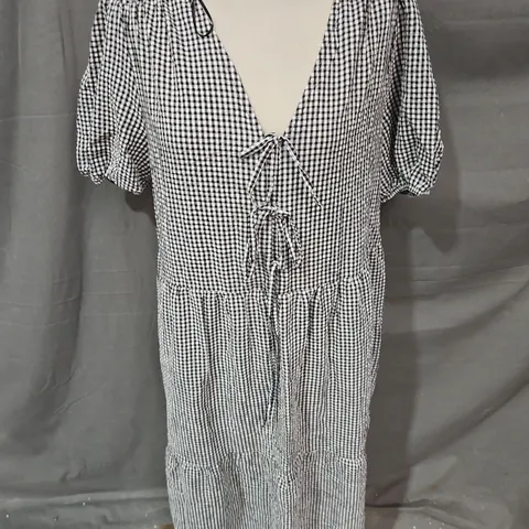 NOBODY'S CHILD BERNADETTA MIDI DRESS IN MICRO MONO GINGHAM BLACK SIZE 12