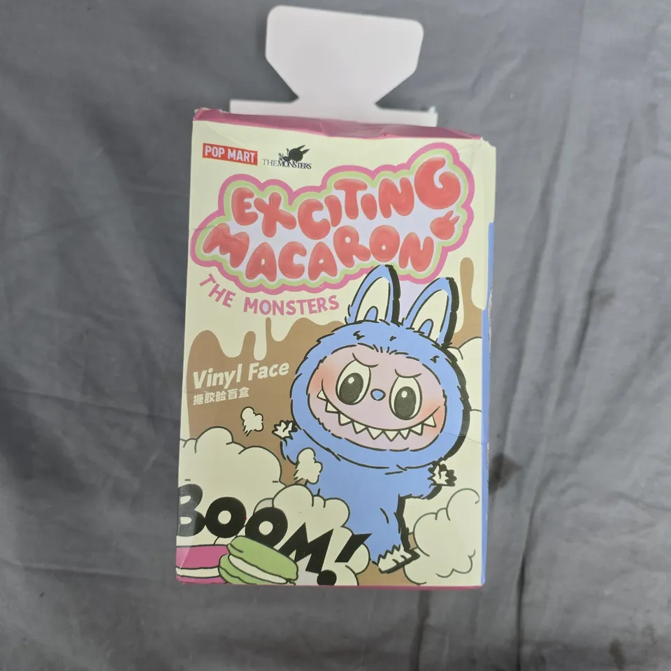 POP MART THE MONSTERS VINYL FACE FIGURE – EXCITING & AARON (VINYL TOY)