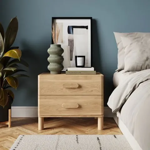 BOXED HATTON 2 DRAWER WIDE BEDSIDE TABLE (1 BOX)