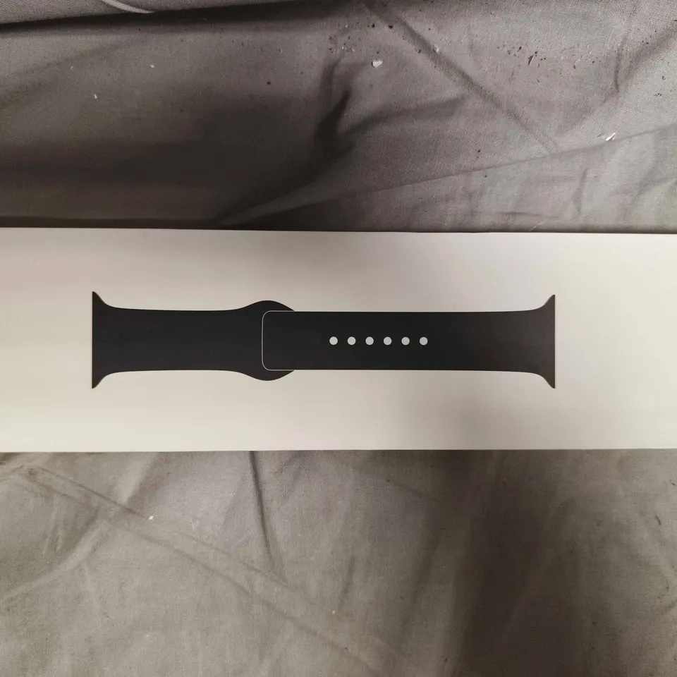 BOXED APPLE WATCH STRAP - BLACK SPORT BAND - 44MM