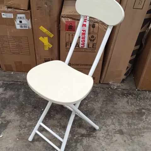 BOXED LIVING AND HOME FOLDING CHAIRS (SET OF 4) - WHITE/CREAM (1 BOX)