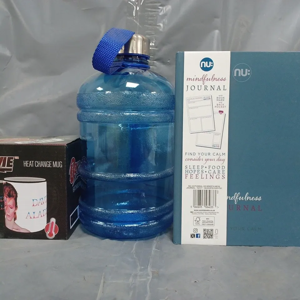 BOX OF APPROXIMATELY 15 ASSORTED HOUSEHOLD ITEMS TO INCLUDE MINDFULNESS JOURNAL, BOWIE HEAT CHANGE MUG, ETC - COLLECTION ONLY