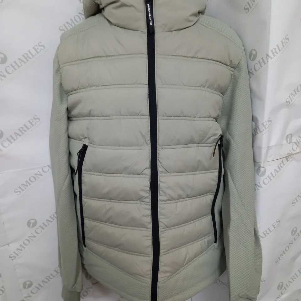 MARSHALL ARTIST HYBRID SOFTSHELL JACKET IN STONE SIZE M