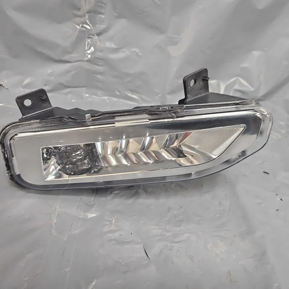 UNBRANDED FOG LIGHT 