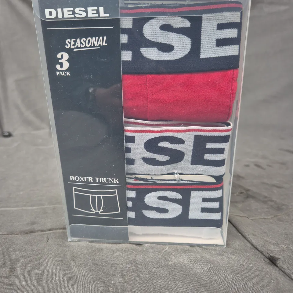 DIESEL SEASONAL 3-PACK BOXER TRUNKS – MEN'S UNDERWEAR SIZE M
