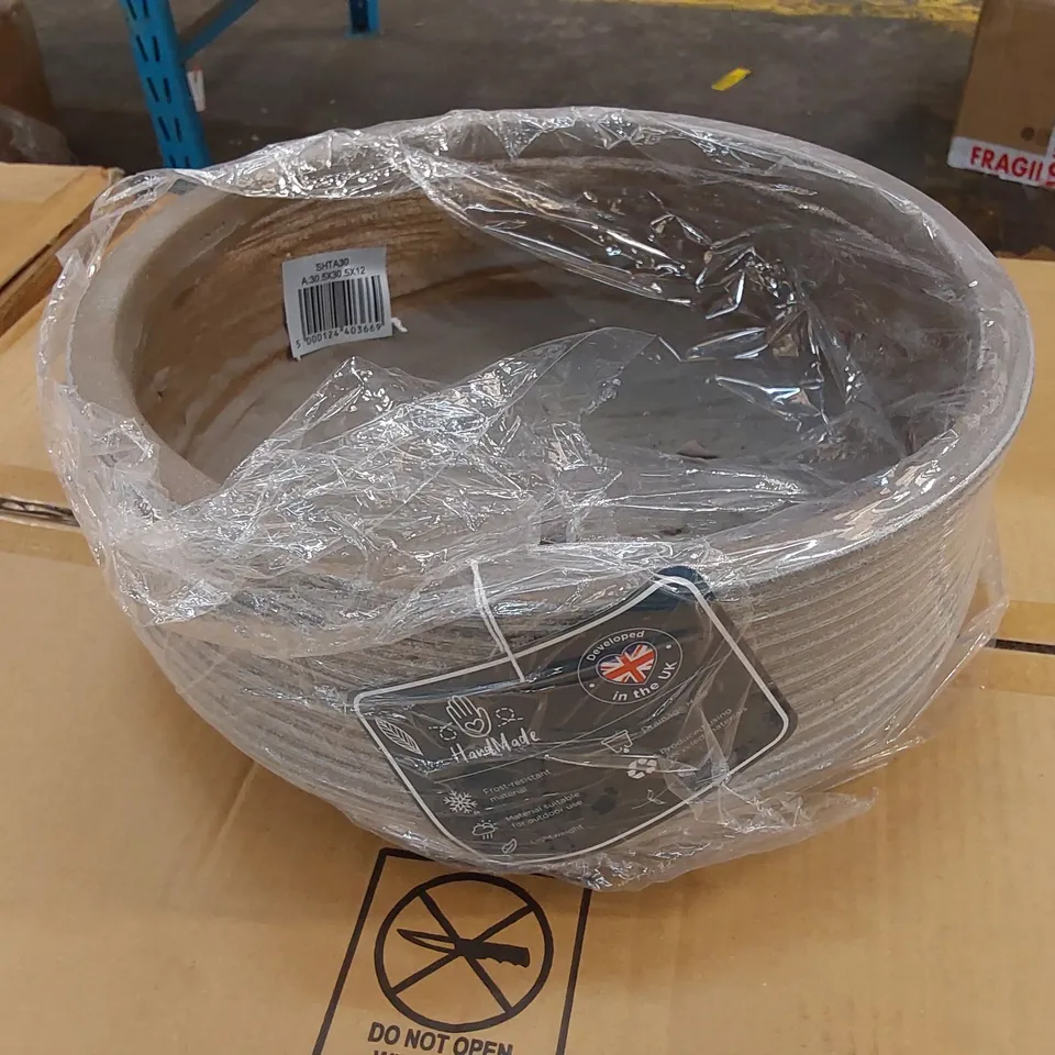 BOXED IDEALIST RIBBED CYLINDER PLANTER (1 BOX)