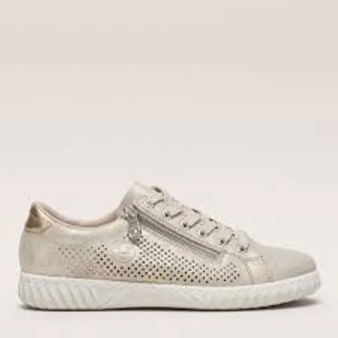 BOXED PAIR OF RIEKER LEATHER PERFORATED METALLIC TRAINERS IN GOLD SIZE 6