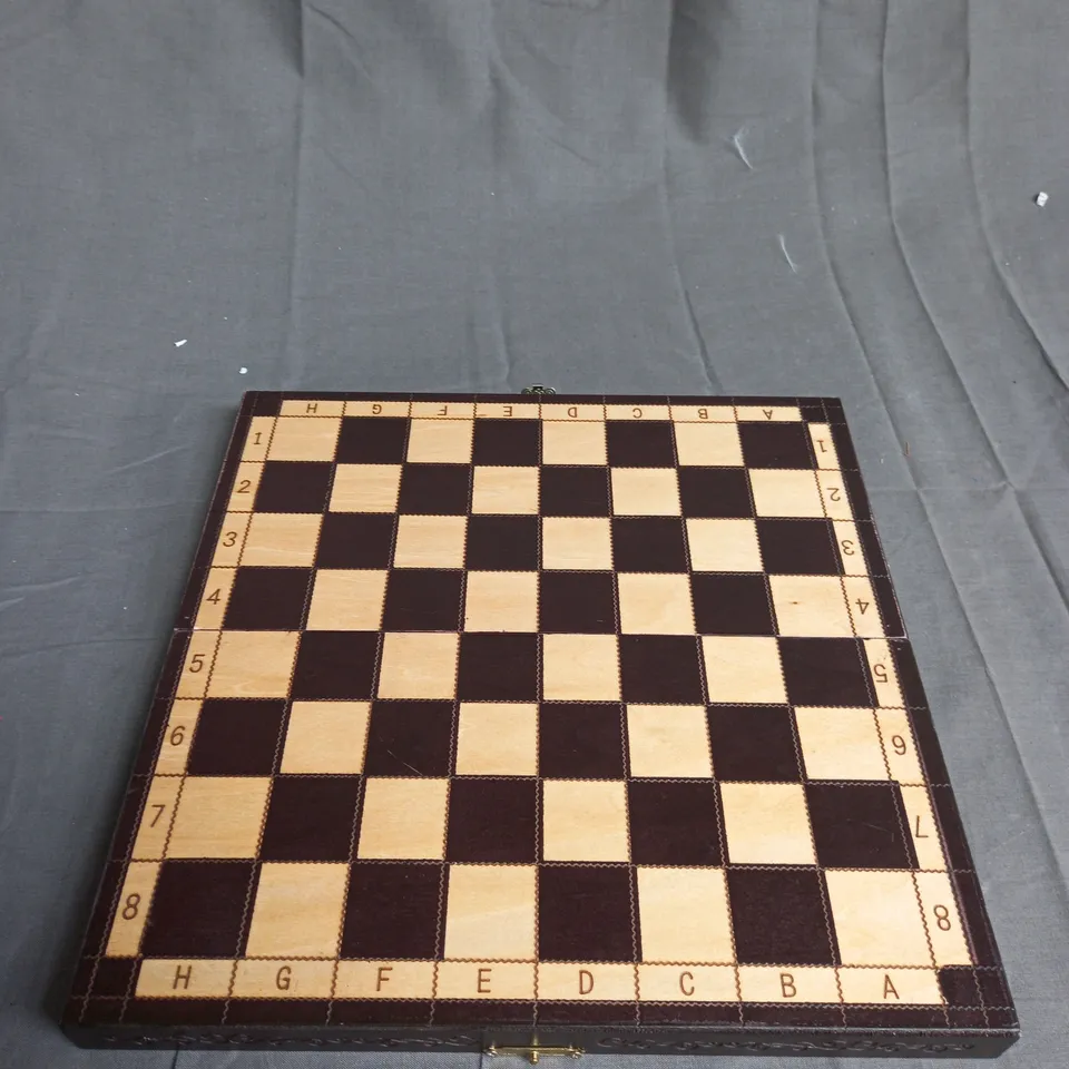WOODEN CHESS SET