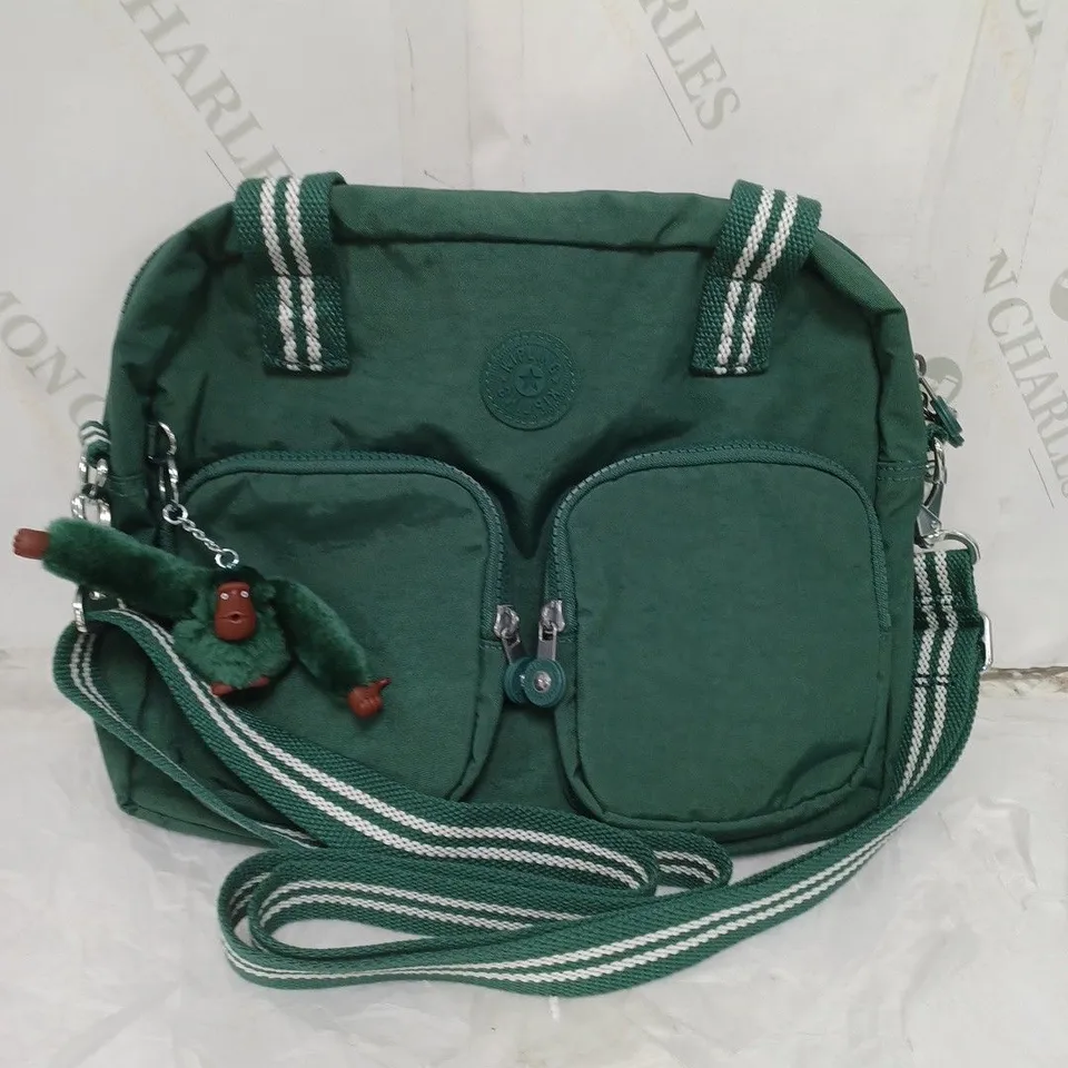 KIPLING LIVE LIGHT MEDIUM CANVAS BAG. MULTIPLE COMPARTMENTS. CUTE GORILLA KEYRING GREEN AND WHITE