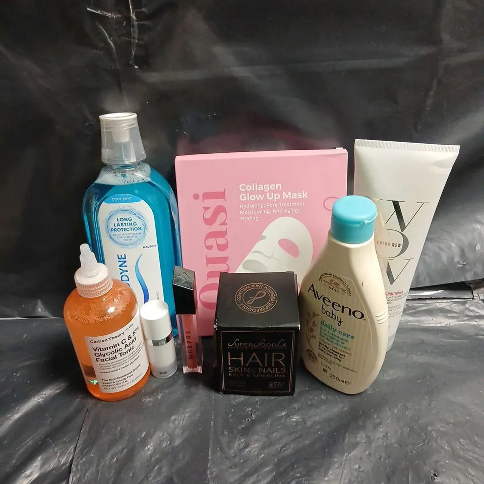 APPROXIMATEY 20 ASSORTED HEALTH AND BEAUTY PRODUCTS TO INCLUDE - QUASI COLLAGEN GLOW UP MASK - SENSODYNE MOUTHWASH - MORPHE LIP GLOSS - ETC