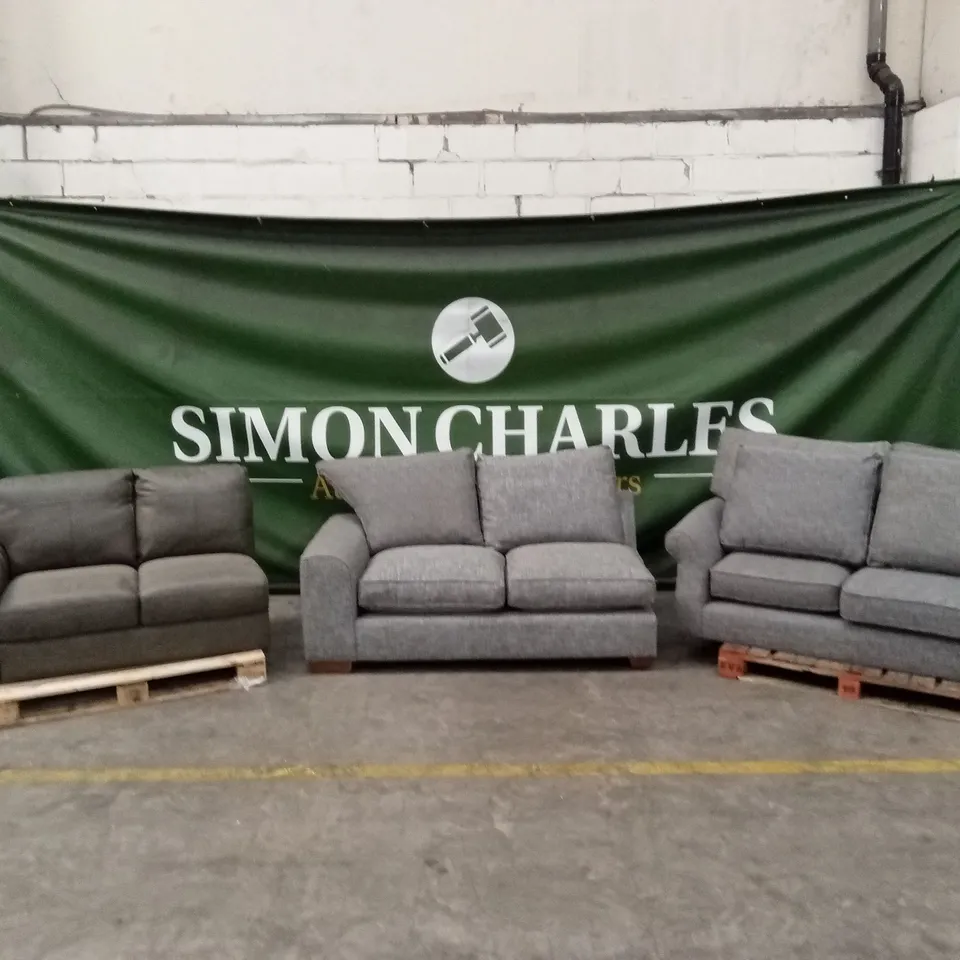 3 x ASSORTED DESIGNER SOFA PIECES // INCOMPLETE SETS