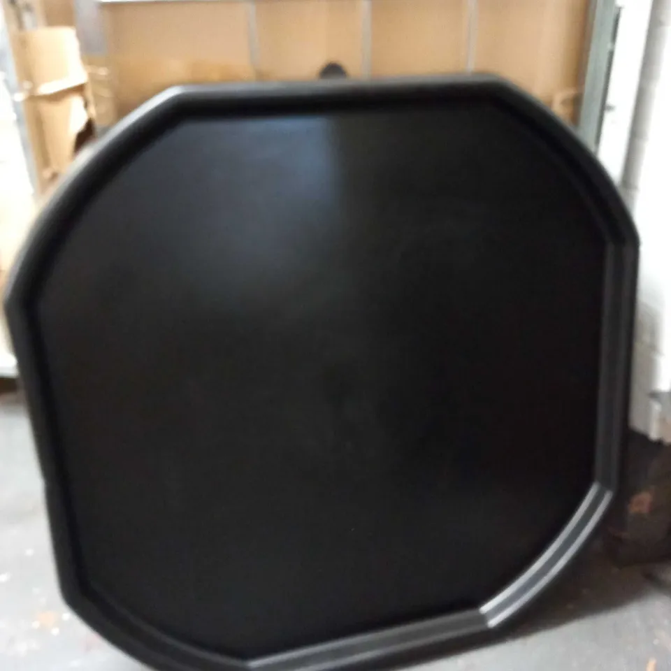 CEMENT MIXING TRAY - COLLECTION ONLY 