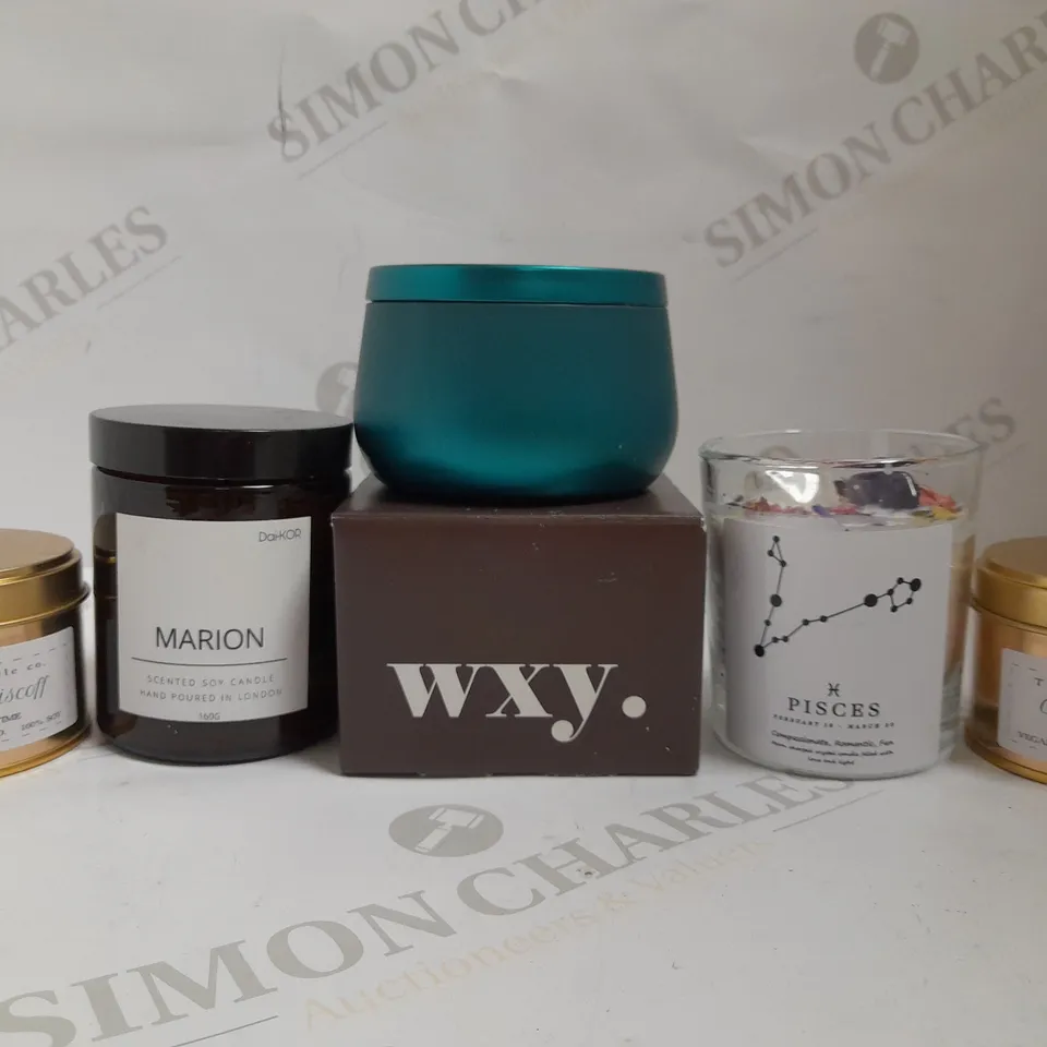 BOX OF APPROX 15 CANDLES IN ASSORTED SCENTS	