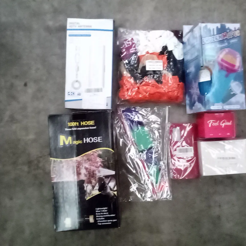 PALLET OF 6 BOXES CONTAINING ASSORTED ITEMS INCLUDING DIGITAL HDTV ANTENNA, MAGIC HOSE, DANCE RIBBON, HALLOWEEN DECORATIONS, PHONE CASE, BODY TAPE