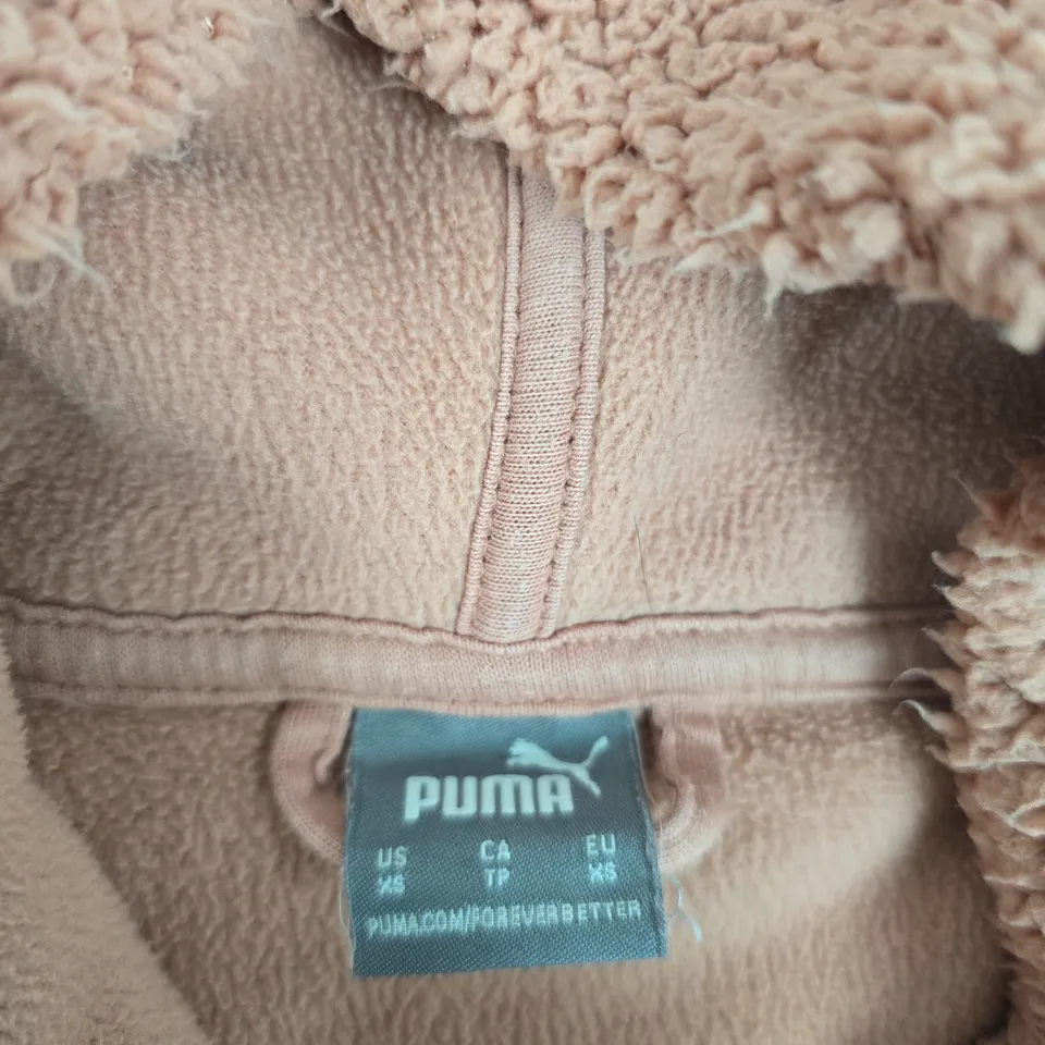 PUMA TEDDY FLEECE HOODED JACKET - PINK SIZE XS