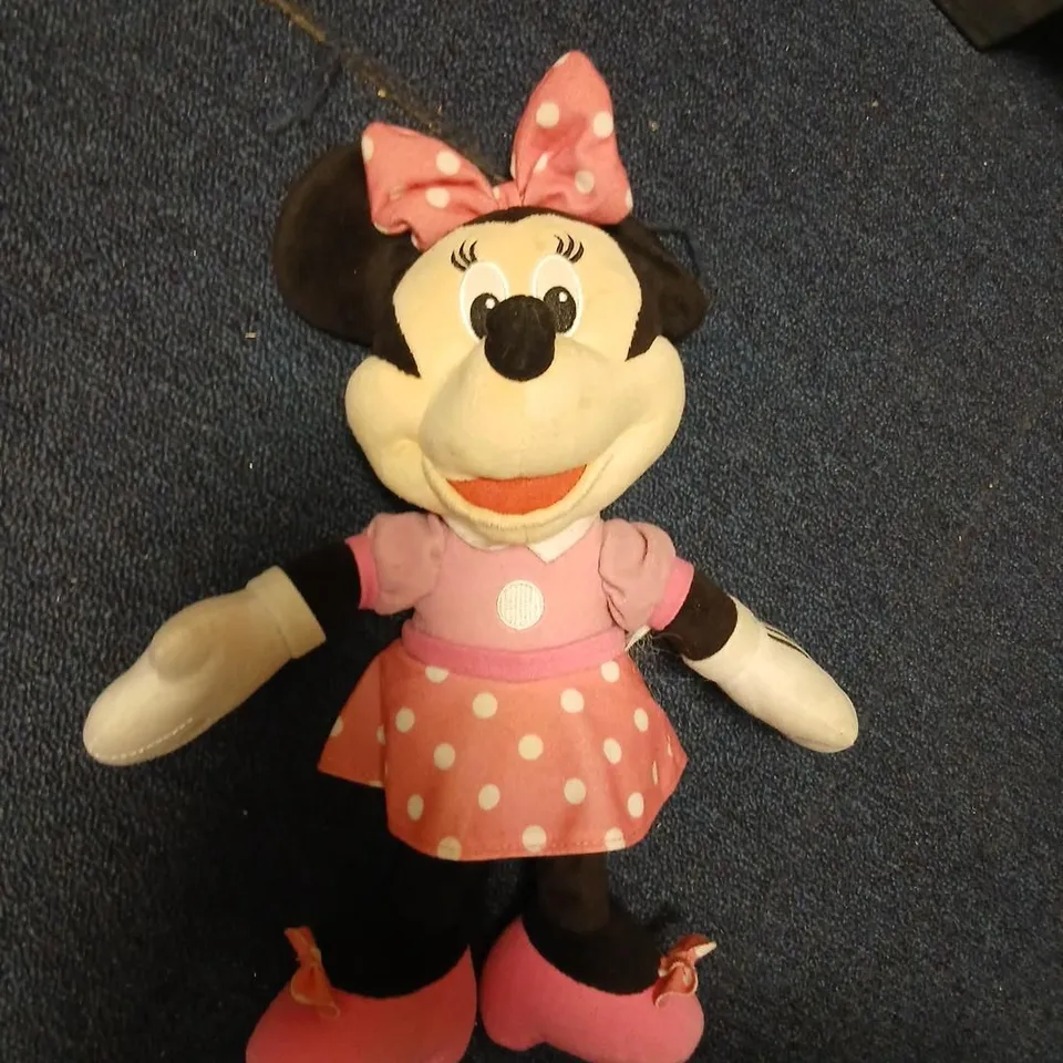 MINNIE MOUSE PLUSH TOY – PINK DRESS AND BOW
