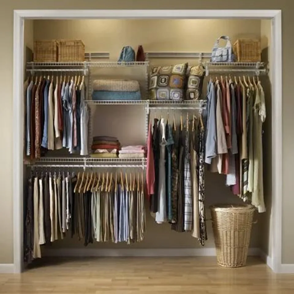 CLOTHES STORAGE SYSTEM