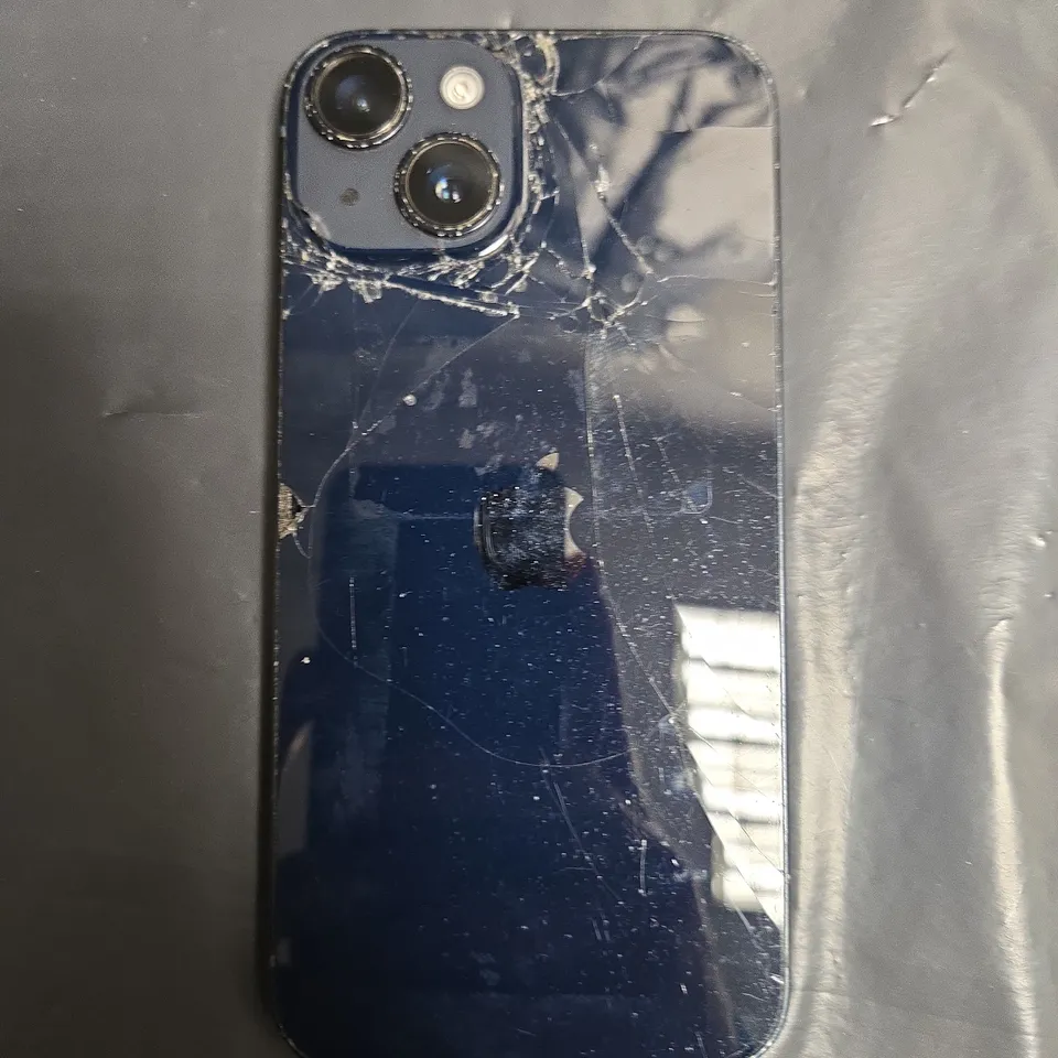 APPLE IPHONE 14