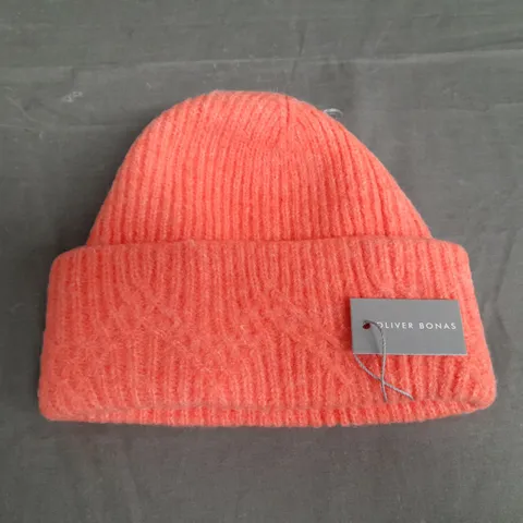OLIVER BONAS NEON PINK HAT WITH STITCH DETAIL - ONE SIZE