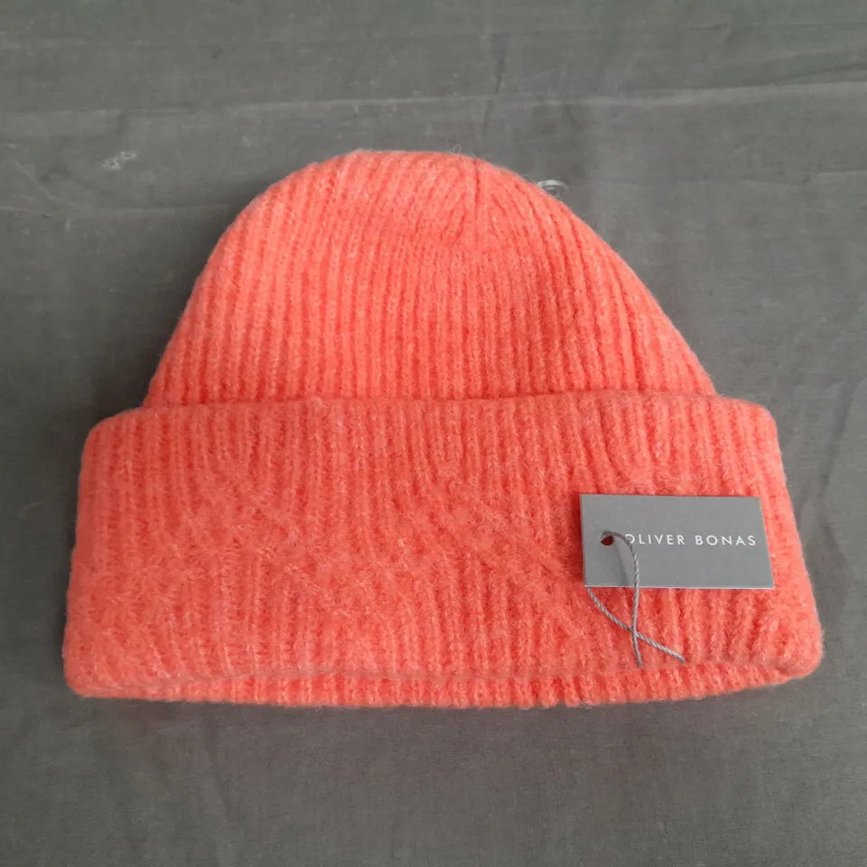 OLIVER BONAS NEON PINK HAT WITH STITCH DETAIL - ONE SIZE