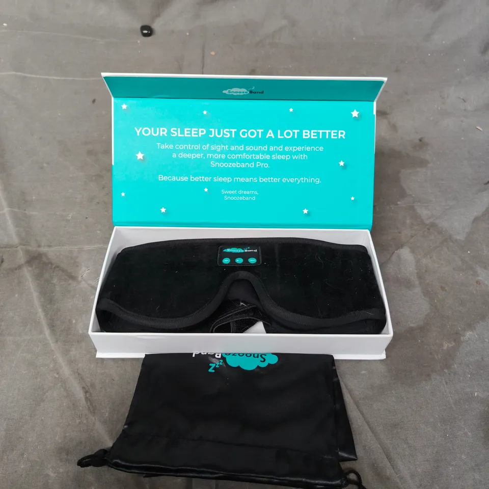SNOOZEBAND PRO 3D SLEEP MASK AND HEADPHONES – BOXED