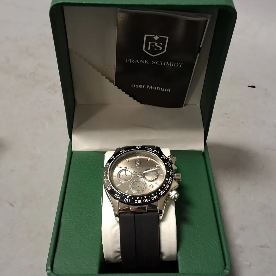 FRANK SCHMIDT STAINLESS STEEL SILVER FACED GENTS WATCH WITH BLACK RUBBER STRAP