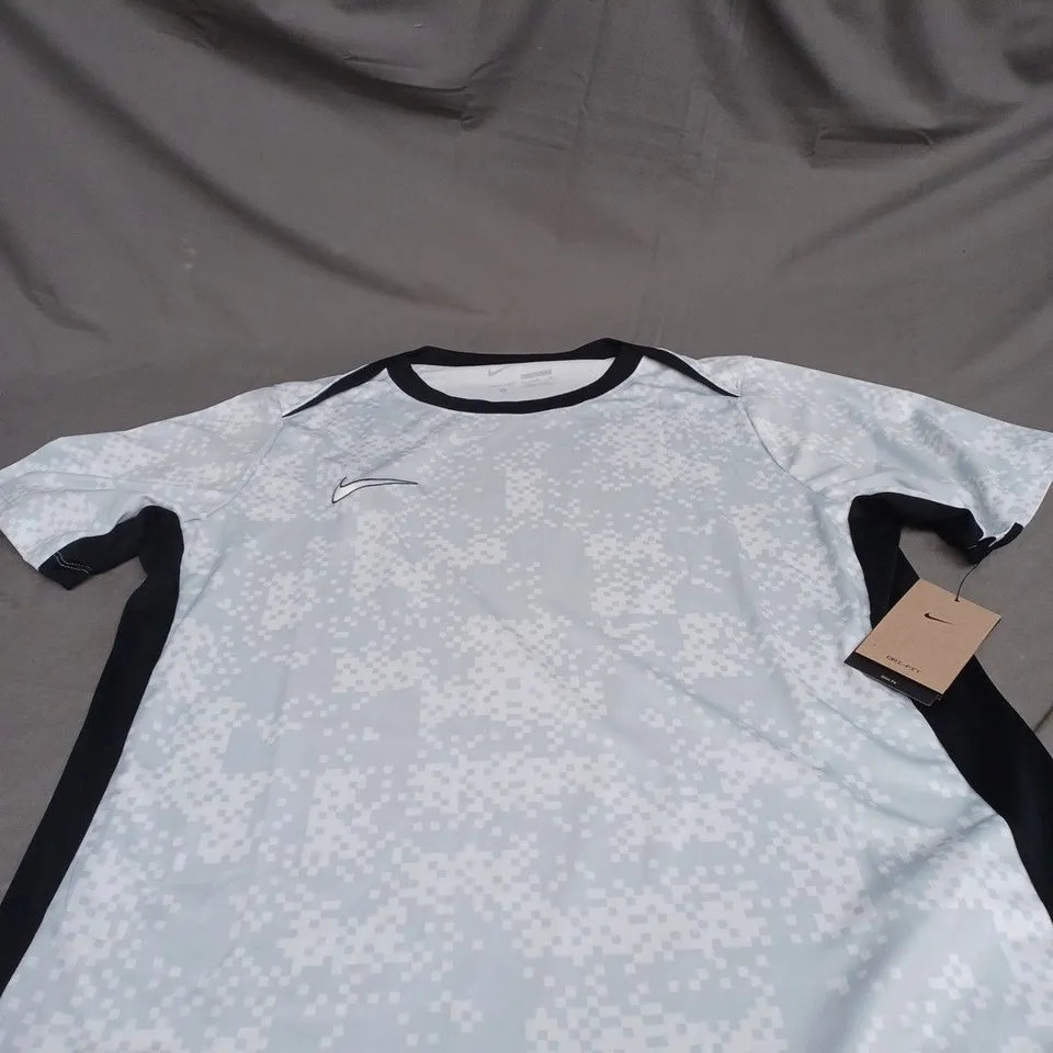 MENS NIKE LOGO FOOTBALL SHIRT SIZE XL