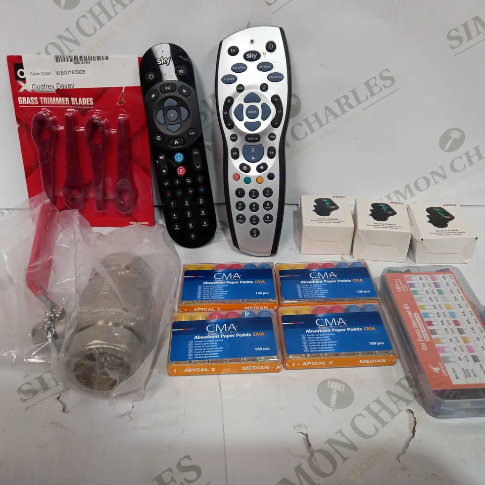 BOX TO CONTAIN APPROX 25 ASSORTED HOUSEHOLD PRODUCTS, INCLUDES REMOTES, GRASS TRIMMER BLADES, MUSIC TUNERS ETC 