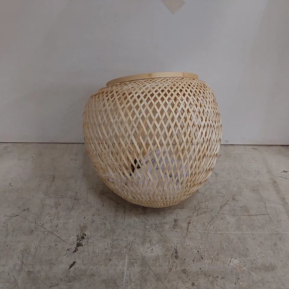 BOXED FUHRMAN 1 LIGHT SINGLE PENDANT LAMP (1 BOX)