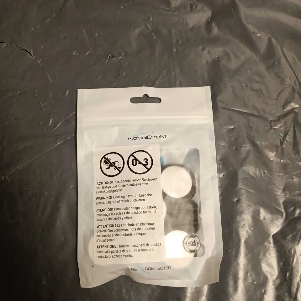 BOX OF MIXED PRODUCTS INCLUDING: NINTENDO POSTERS, WIRE HOLDERS AND NINTENDO BOOKS