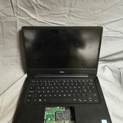 DELL LAPTOP – OPEN CHASSIS WITH INTERNAL PCB EXPOSED (PARTS/REPAIR)